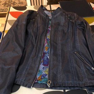 Lovely ladies soft leather jacket